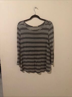 Big Star Gray Striped Long Sleeve Top with Shoulder Button Accents Size Medium